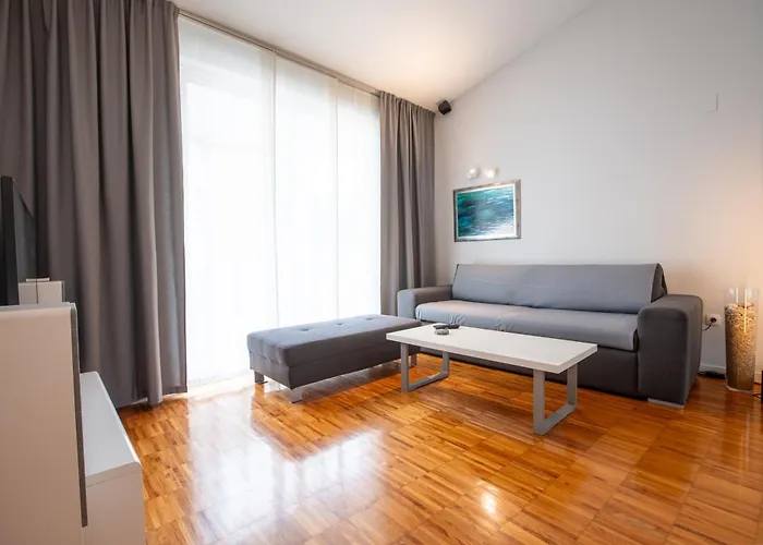 Apartman In The Heart Of